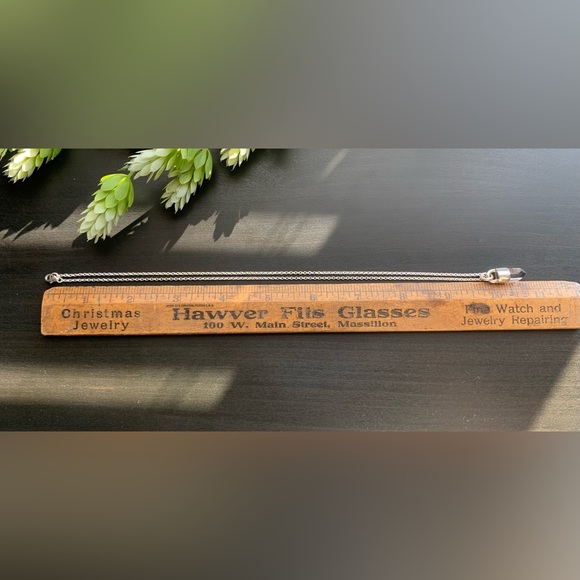 Numi Olive Crystal Quartz Pendant Necklace - Picture 9 of 16